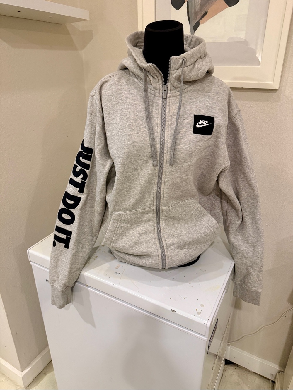 Nike Grey Zip-Up Hoodie with 'Just Do It' Sleeve Women’s S